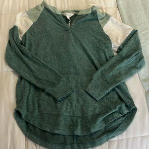 NWT! Super Soft Sweatshirt